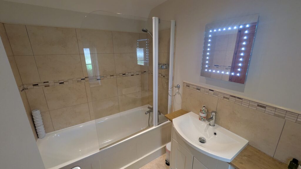 PHOTO-2025-10-16-14-42-38